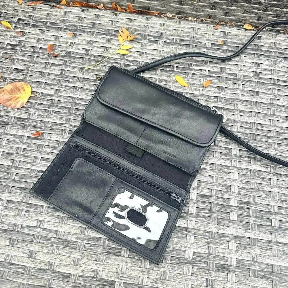Fossil Genuine Leather Crossbody Women’s Wallet‎